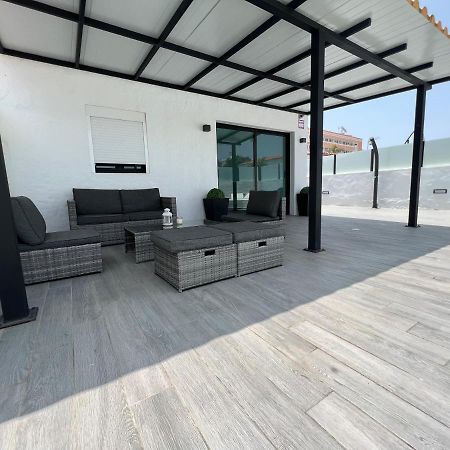 Agradable Bungalow Con Piscina Playa del Inglés Eksteriør billede